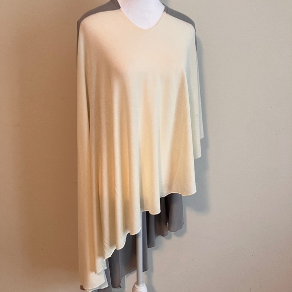 Demdaco Reversible City Wrap on the Go - Picture 1 of 8